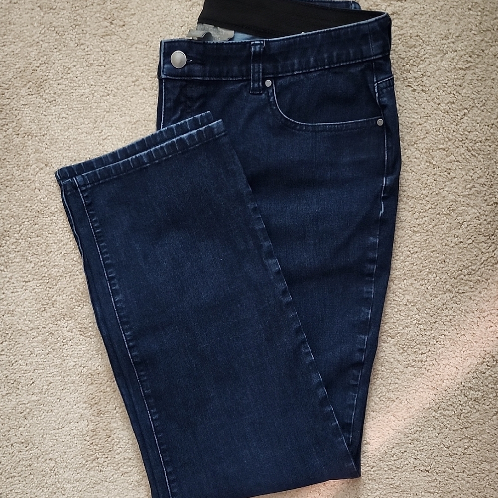 Chico's Fabulously Slimming Dark Wash Jeans (REF#103) Ankle Length